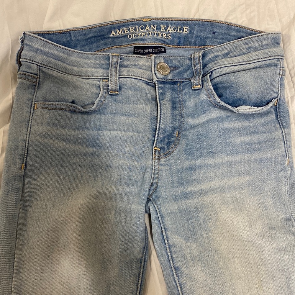 American eagle light wash jeans, no rips.